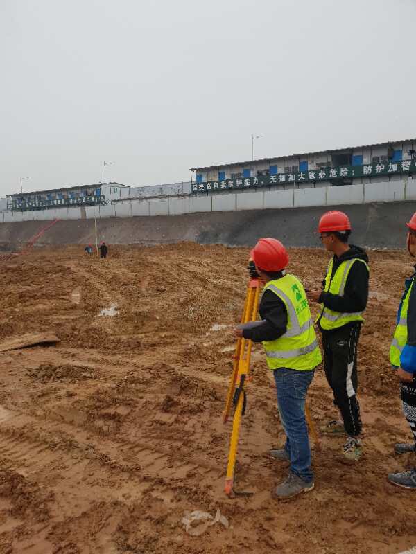 湯坑第一工業(yè)區(qū)城市更新配套學(xué)?；又ёo(hù)與土石方工程施工技術(shù)要點(diǎn)